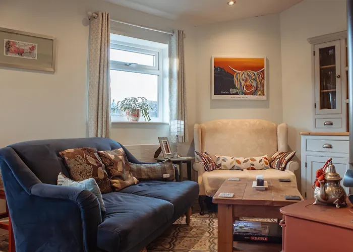 Spacious 5-bed Detached In Charming Holiday home Tadcaster