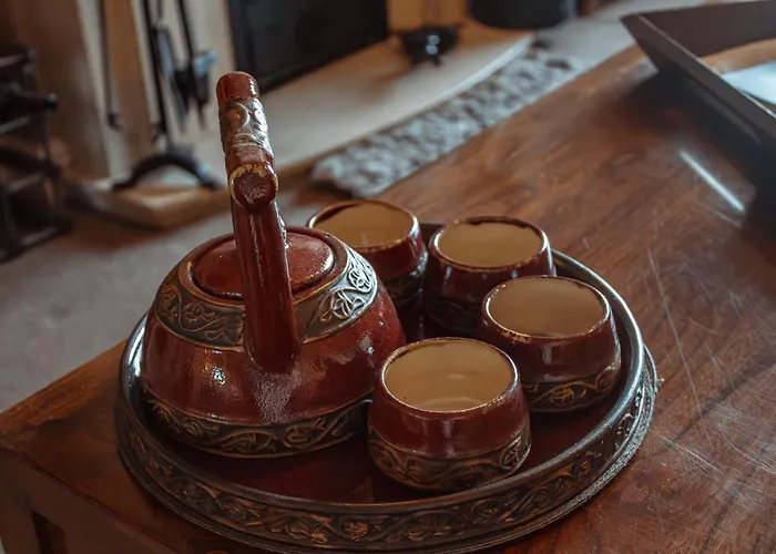 Spacious 5-bed Detached In Charming