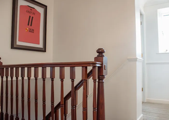 Spacious 5-bed Detached In Charming * Tadcaster