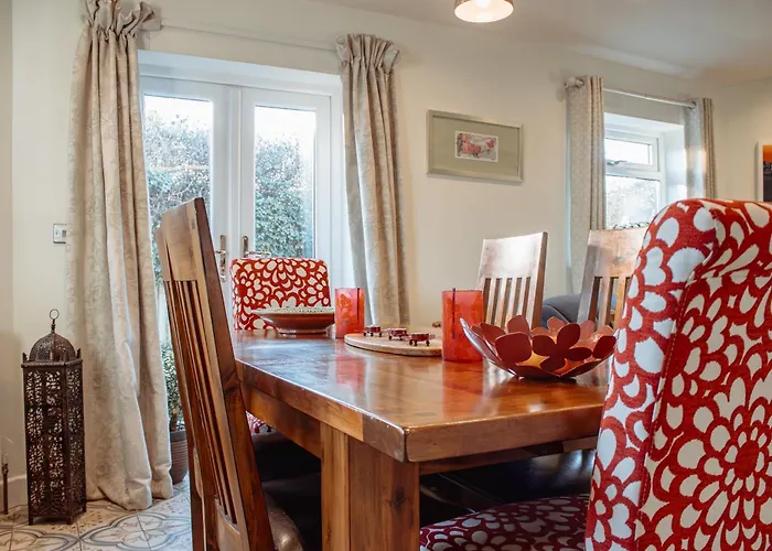 Dom wakacyjny Spacious 5-bed Detached In Charming Tadcaster